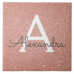 Carreau Parties scintillant rose Rose or et Monogramme éti<br><div class="desc">Parties scintillant rose Rose Gold Faux et carreaux en céramique étincelants. Ces carreaux peuvent être customisés pour inclure votre nom initial et prénom et faire un cadeau d'or rose pour un anniversaire,  Baby shower de fille,  Fête des mariées,  Bachelorette Party ou Mariage.</div>