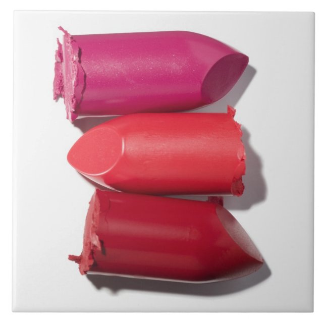 Carreau Pile de rouge à lèvres cassé (Devant)