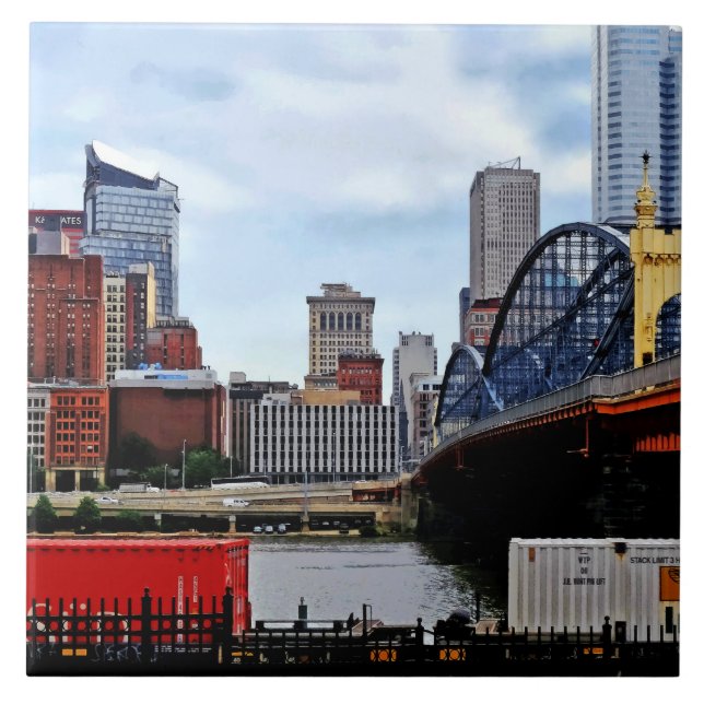 Carreau Pittsburgh PA - Train par le pont Smithfield St (Devant)