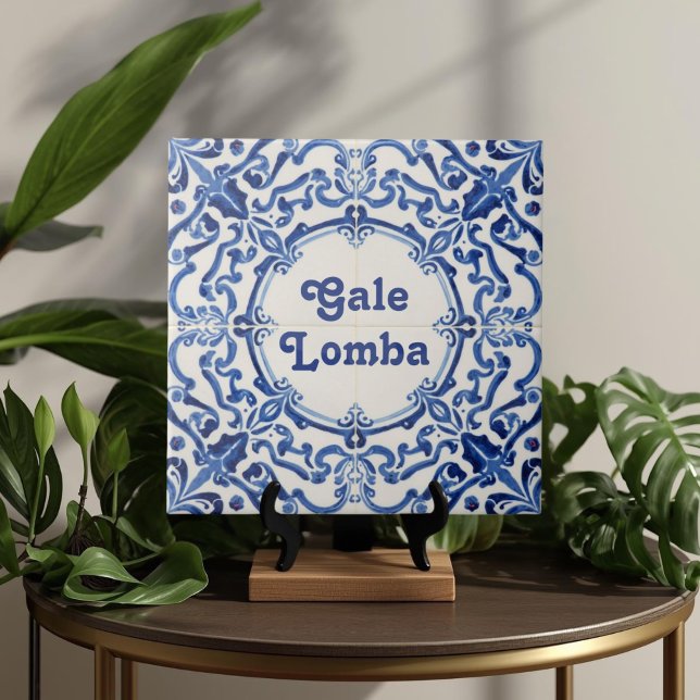 Carreau Plaque de nom de maison personnalisée Azulejo Bleu (Azulejo Mediterranean Blue & White Custom House Name Or Family Name Plaque Sign Square Ceramic Tile)