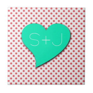 Carreau Pois roses de corail - Monogramme par Shirley Tayl