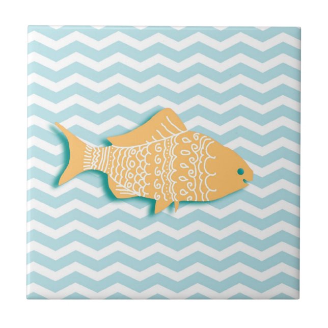 Carreau Poisson d'or sur chevron bleu menthe (Devant)