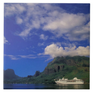 Carreau Polynésie française, Moorea. Baie de Cooks. Navire