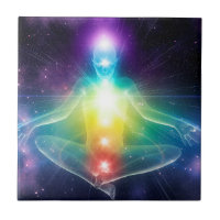 pose Abstraite de lotus yoga humanoïde avec chakra
