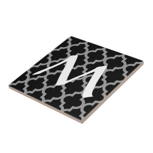 Carreau Quatrefoil d'humeurs marocaines noir avec initial