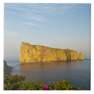 Carreau Rocher Perce (Perce Rock), Québec, Canada.