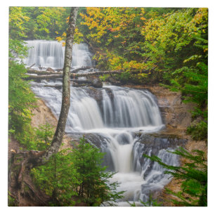 Carreau Rocks National Lakeshore, Sable Falls