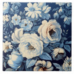 Carreau Roses blanches sur Indigo Arrière - plan bleu<br><div class="desc">Roses blanches antiques et marguerites sur un riche arrière - plan bleu indigo.</div>