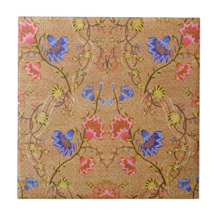 Carreau Rouge Impérial & Or Broderie Florale en Soie