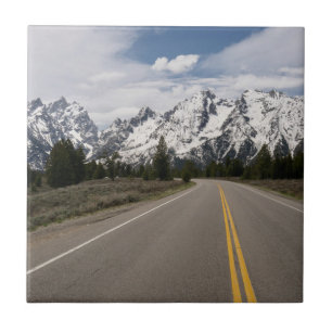 Carreau Route à la chaîne de montagne de Teton