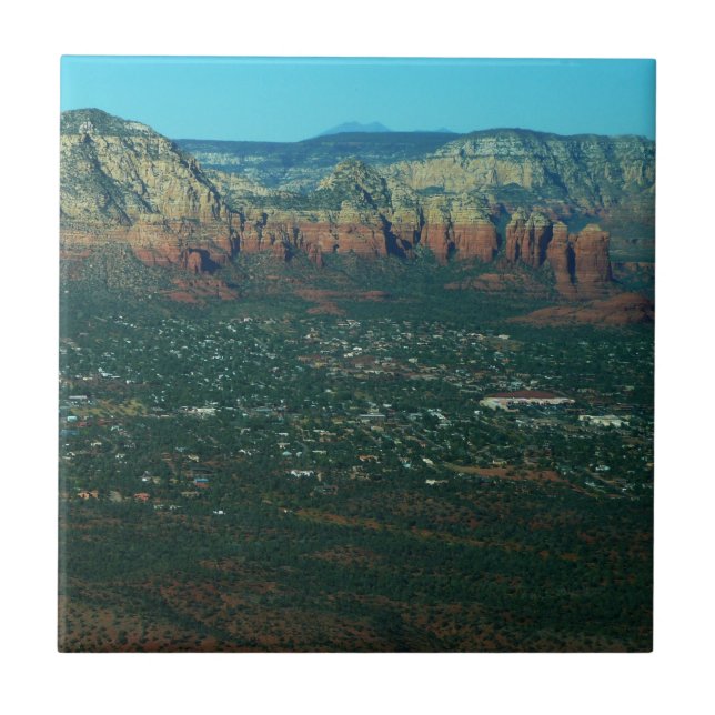 Carreau Sedona et Coffee Pot Rock vus d'en haut (Devant)
