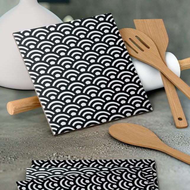 Carreau Seigaiha, Waves, Japanese, Black and White (Créateur téléchargé)