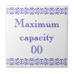 Carreau Signe victorien de capacité maximale<br><div class="desc">La capacité maximale victorienne se connectent un carreau de céramique - bleu sur le blanc avec la frontière d'une imprimante</div>