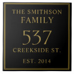 Carreau Simple Black Date Établie Adresse Maison Plaque<br><div class="desc">Présentant notre plaque d'adresse sophistiquée et élégante en noir et or,  avec un design minimaliste qui respire l'élégance. Cette plaque indique non seulement votre numéro de maison,  mais aussi la date d'établissement,  ajoutant une touche personnelle à votre maison. Levez l'extérieur de votre résidence avec cette pièce élégante et intemporelle.</div>