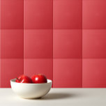 Carreau Simple Populaire solide rouge<br><div class="desc">Design rouge solide simple Poppy.</div>