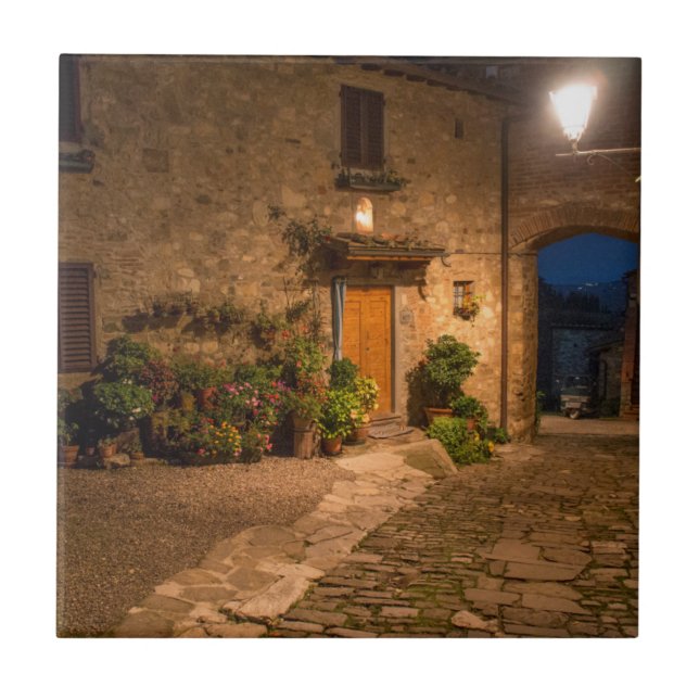 Carreau Soirée dans l'ancienne ville à flanc de colline (Devant)