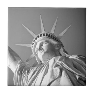 Carreau Statue blanche noire de la Liberté