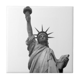 Carreau Statue noire et blanche de la Liberté