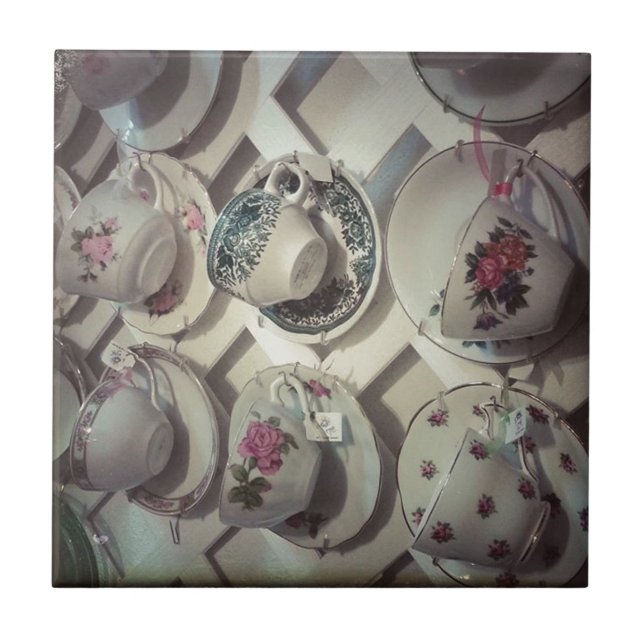 Carreau Teacups (Devant)