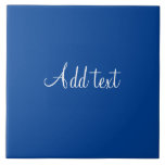 Carreau Texte blanc sur modèle arrière - plan bleu<br><div class="desc">Texte de script blanc sur arrière - plan bleu. Il s'agit d'un modèle,  prêt pour vous à personnaliser,  Ajouter votre propre texte.</div>