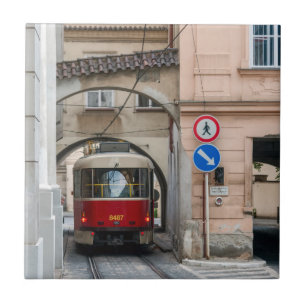 Carreau Tramway rouge dans la vieille ville de Prague - Ré