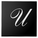 Carreau U Monogramme initial blanc sur noir<br><div class="desc">Lettre blanche classique Monogramme sur Arrière - plan noir,  U.</div>