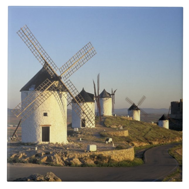 Carreau UE, Espagne, La Mancha, Consuegra. Moulins à vent  (Devant)