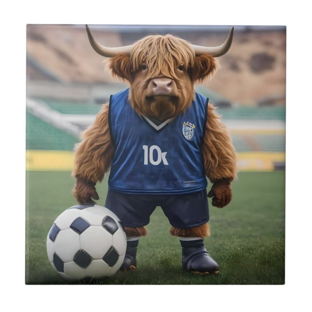 Carreau Vache Amusante Des Highlands, Vêtue Pour Le Footba (Devant)