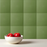 Carreau Vert de thym uni de couleur solide<br><div class="desc">Design vert à la sauge de thym uni couleur solide.</div>