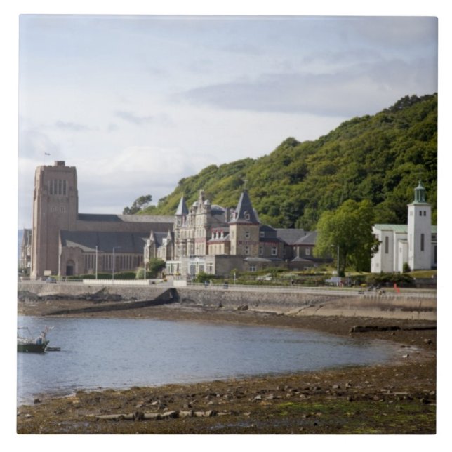 Carreau Vue côtière avec bâtiments historiques, Oban, (Devant)