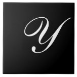 Carreau Y Monogramme initial blanc sur noir<br><div class="desc">Lettre blanche classique Monogramme sur Arrière - plan noir,  Y.</div>