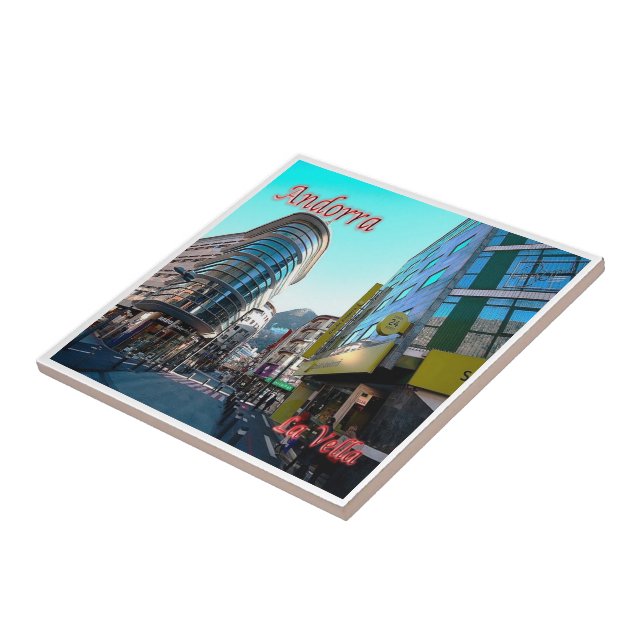 Carreau zAD011, centre LA VELLA, Andorre, (Côté)