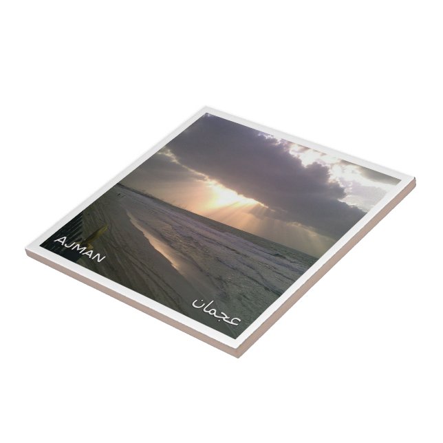 Carreau zAE052 AJMAN beach, Émirats arabes unis (Côté)