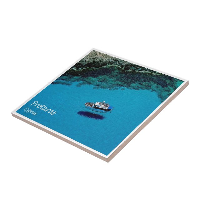 Carreau zCY007 PROTARAS Chypre, (Côté)