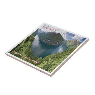 Carreau zNO121 GEIRANGERFJORD panorama, Norvège,