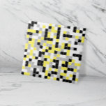 Carreaux de céramique géométrique gris-jaune moder<br><div class="desc">Ce carrelage en céramique présente un motif géométrique coloré en noir,  gris,  jaune et blanc. Les carrés sont colorés dans un motif aléatoire et vous pouvez modifier les couleurs dans l'outil Design. *arrière - plan de Freepik*</div>