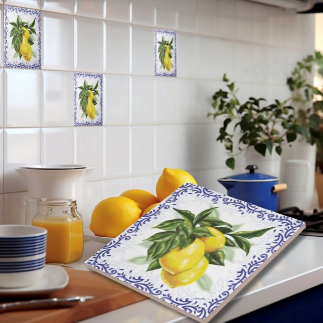 Carreaux en céramique avec citrons Toile Bleue (European Italian French Countryside Lemons Kitchen Tile with Blue Toile signed by the artist)
