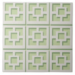 Carreaux en céramique Retro Green Trellis<br><div class="desc">Ajoutez un peu de Palm Springs moderne du milieu du siècle partout où vous allez avec cette tuile en céramique à motifs Retro Green Trellis. Il s'inspire de blocs de brise en béton vintage. L'architecture déconstruite des années 1950 donnera une sensation de design instantané à la vie quotidienne.</div>