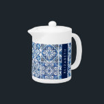 Carreaux méditerranéens, Portugais, Azulejo, Votre<br><div class="desc">Motif élégante,  élégante et raffinée avec carrelage méditerranéen bleu et blanc. Un cadeau moderne et tendance,  parfait pour les amoureux de l'Azulejo dans votre vie. Personnalisez en ajoutant votre nom,  votre pseudonyme,  votre monogramme ou vos initiales.</div>