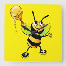 Doux moment avec notre horloge abeille à miel ! 🍯