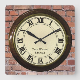 Carrée Gare vintage en brique look horloge
