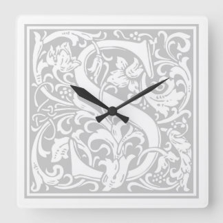 Carrée Horloge Carré William Morris Alphabet "S"