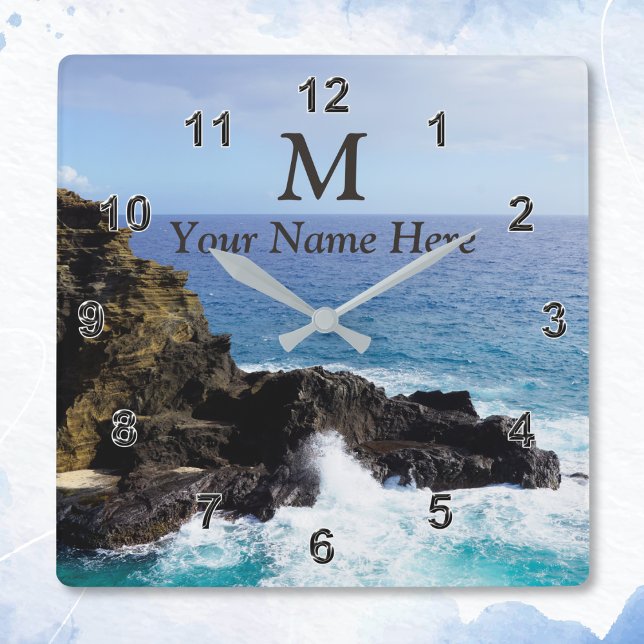 Carrée Horloge hawaïenne d'océan de monogramme votre nom, (Oahu Clock)