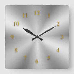 Carrée Horloge métallique argentée avec chiffres dorés