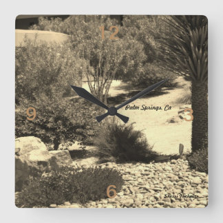 Carrée Horloge murale, Ressorts Palm, Ca