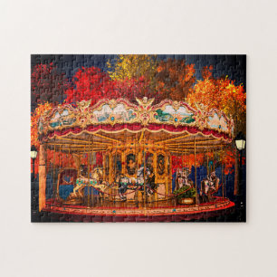 Carrousel d'automne dans le Puzzle coloré du parc