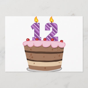 Carte 12 ans sur le gâteau d'anniversaire