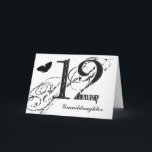 Carte 12ème anniversaire pour une petite-fille, papillon<br><div class="desc">Un arrière - plan blanc comportant un papillon noir et un texte noir,  sur cette 12ème salutation d'anniversaire pour une petite-fille. Mes salutations drôles d'esprit.</div>