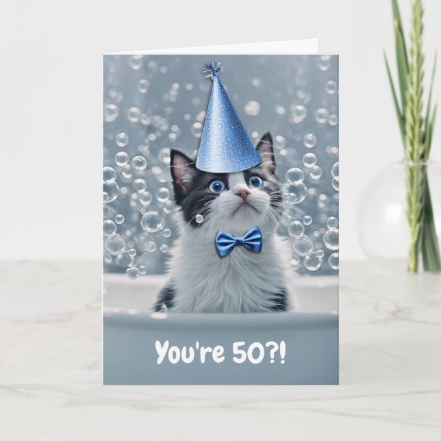 Carte 50e anniversaire avec un mignon chat dans le bain (Devant)