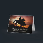 Carte 50e anniversaire Western avec Cowboy et Horse Card<br><div class="desc">Joyeux 50ème anniversaire avec cette carte masculine d'un cowboy faisant sauter un béguin au coucher du soleil. Une carte country western rodeo pour les 50 ans.</div>